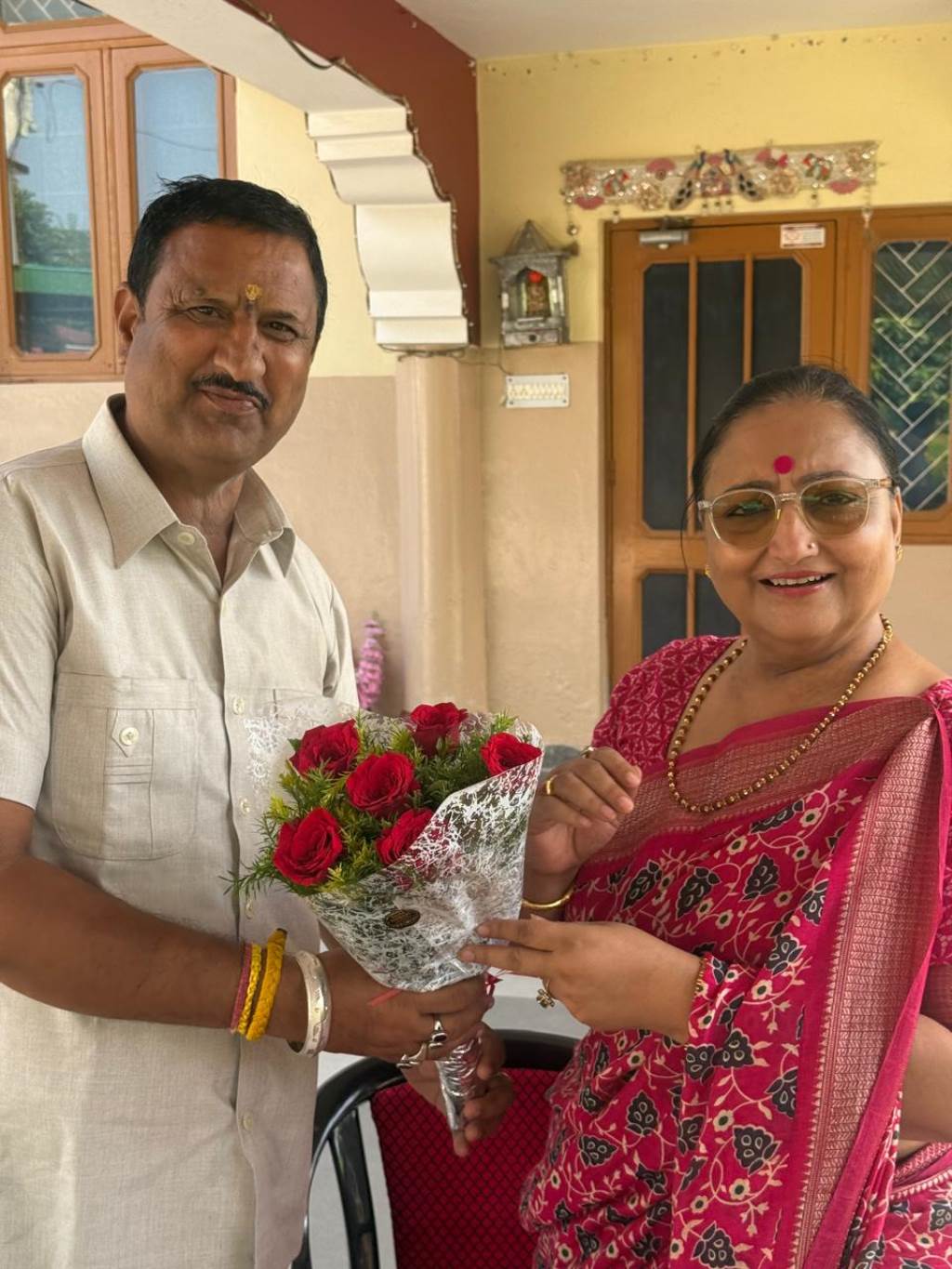 Haroli BJP Leader Pawan Beetan Meets Dr Mallika Nadda Discusses Issues of the Area